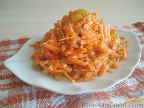 Салат из моркови с изюмом и имбирём