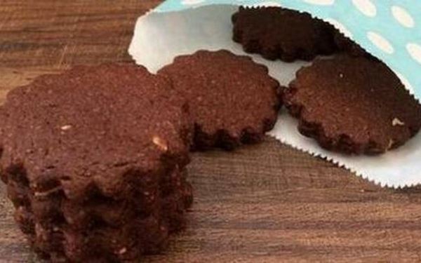 Шоколадно-ванильное печенье на сковороде